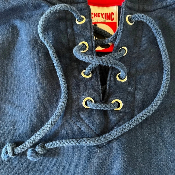 Vintage Mickey Inc blue pullover boxy hoodies with embroidered mickey Size L/… - Picture 3 of 6